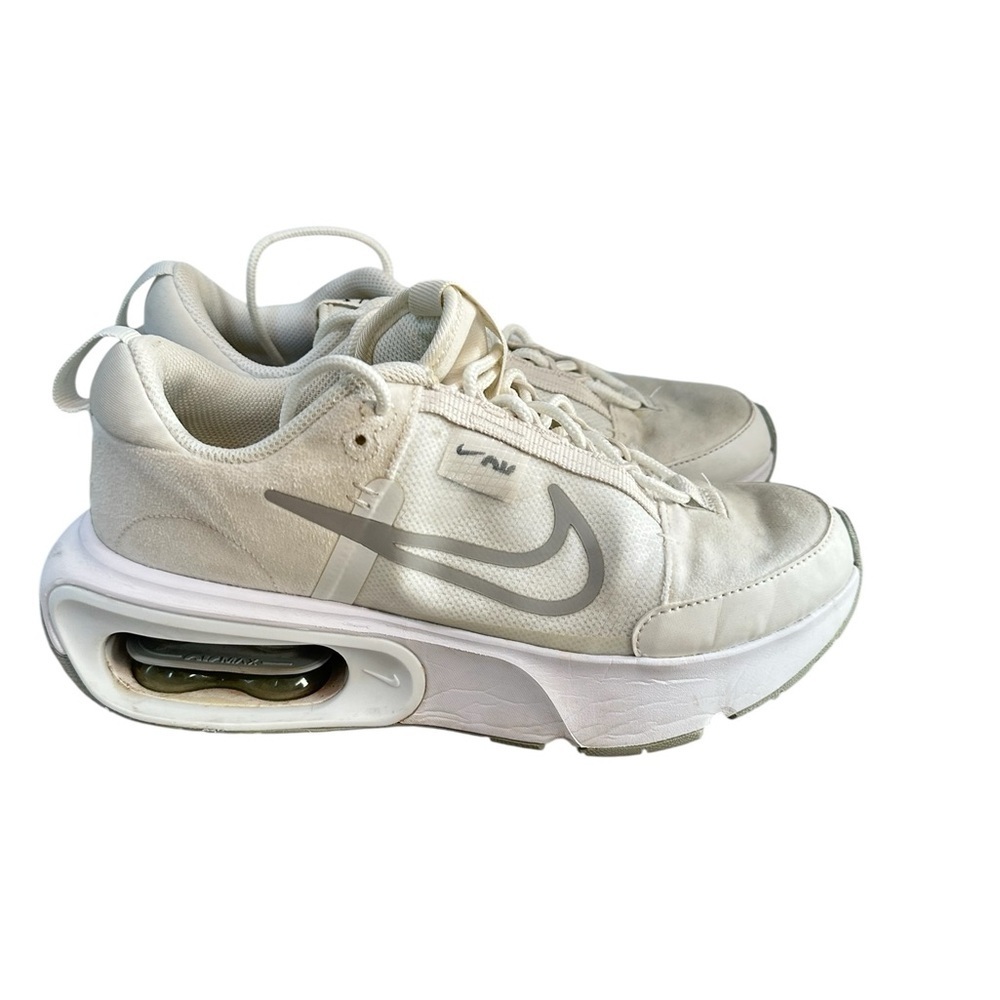 Nike Air Max INTRLK Women’s Shoes Sz 8 White